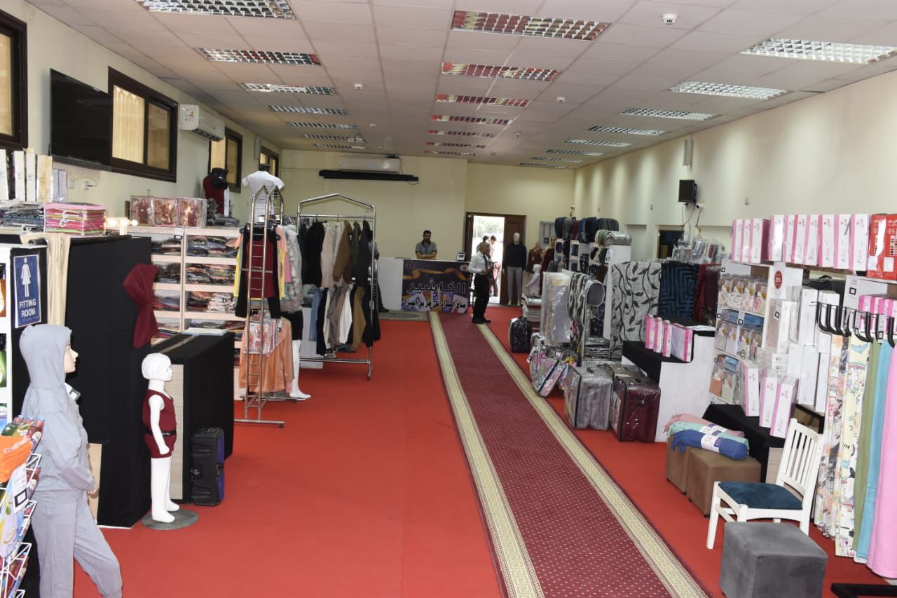 جامعة عين شمس تنظم معرض المنتجات الاستهلاكية