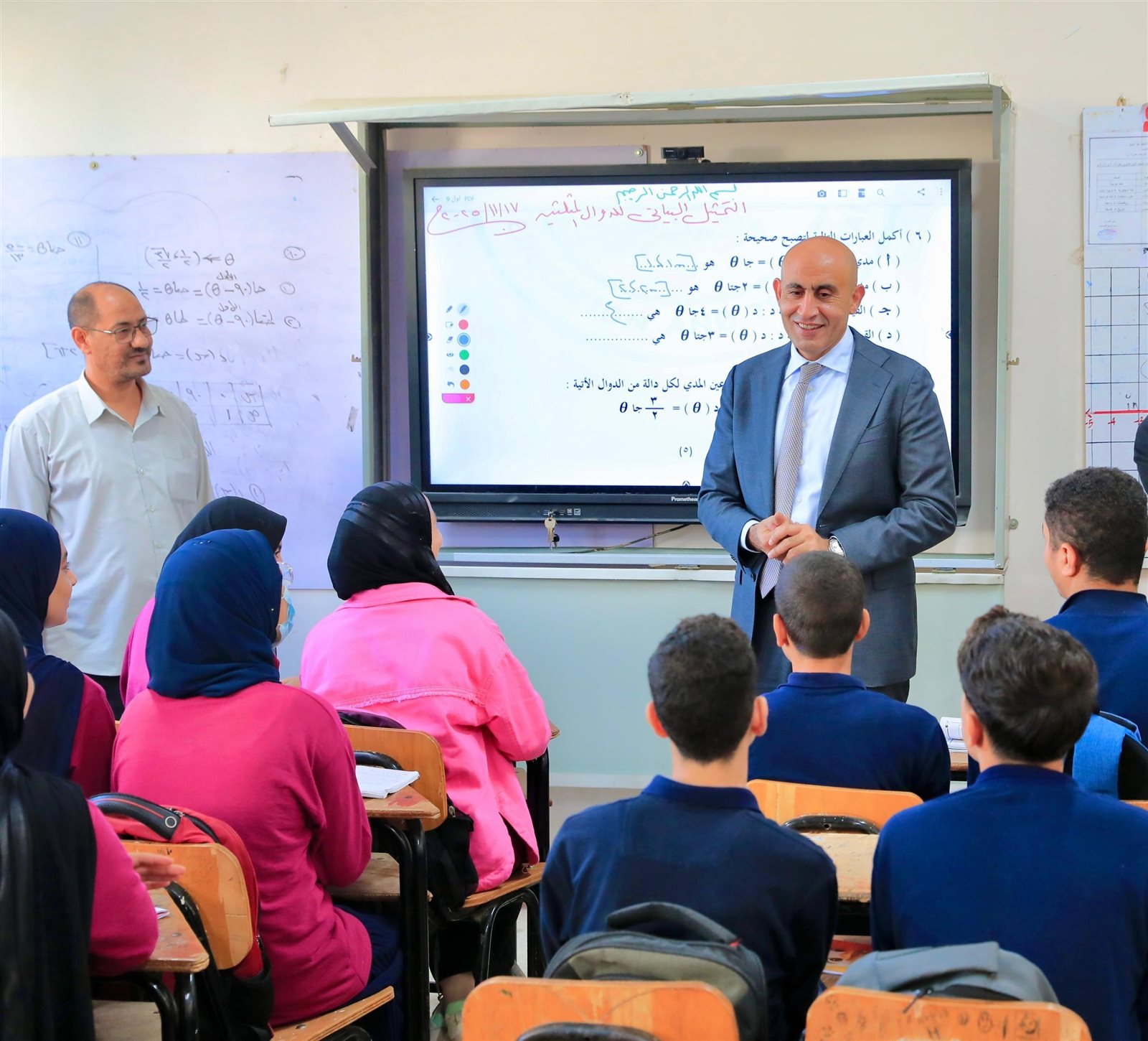 جولة مفاجئة لوزير التربية والتعليم فى&nbsp;مدارس كفر الشيخ