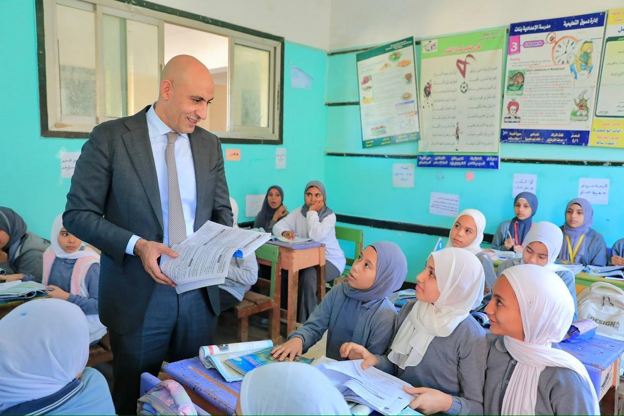 جولة مفاجئة لوزير التربية والتعليم فى&nbsp;مدارس كفر الشيخ
