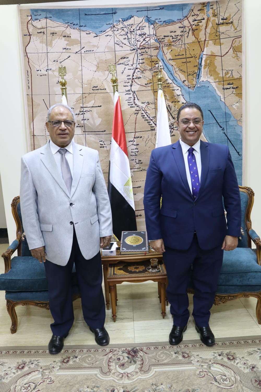 معهد إعداد القادة يستضيف طارق الإبياري في فعاليات الدائرة المستديرة