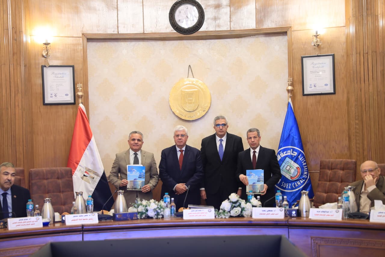 وزير التعليم العالي يقود تطوير الجامعات ومبادرات الطلاب خلال اجتماع المجلس الأعلى للجامعات