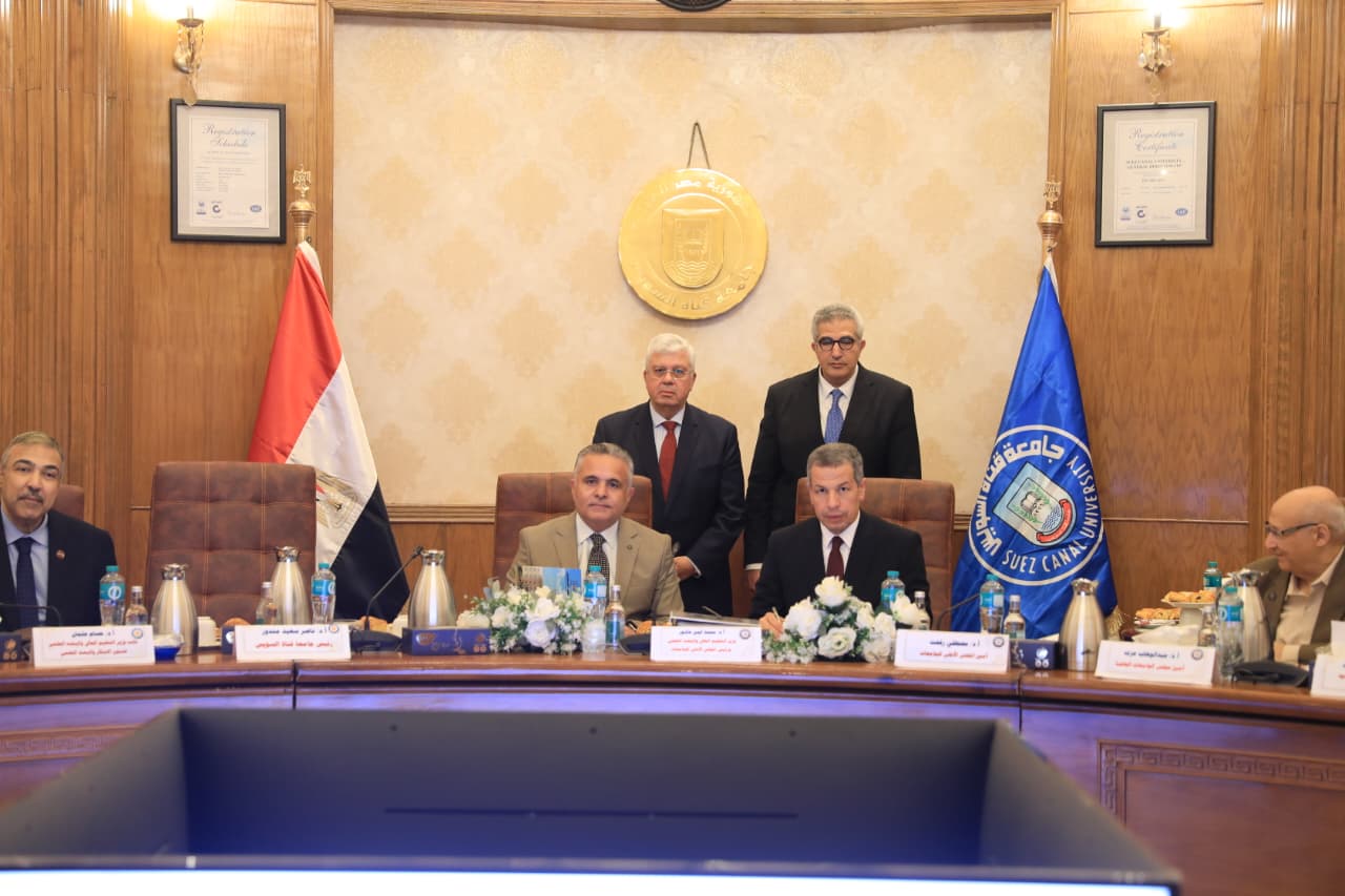 وزير التعليم العالي يقود تطوير الجامعات ومبادرات الطلاب خلال اجتماع المجلس الأعلى للجامعات