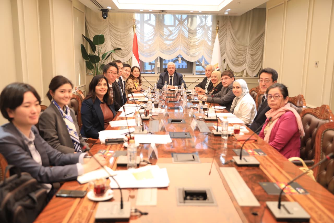 وزير التعليم العالي يبحث سبل التعاون مع هيئة التعاون الدولي اليابانية