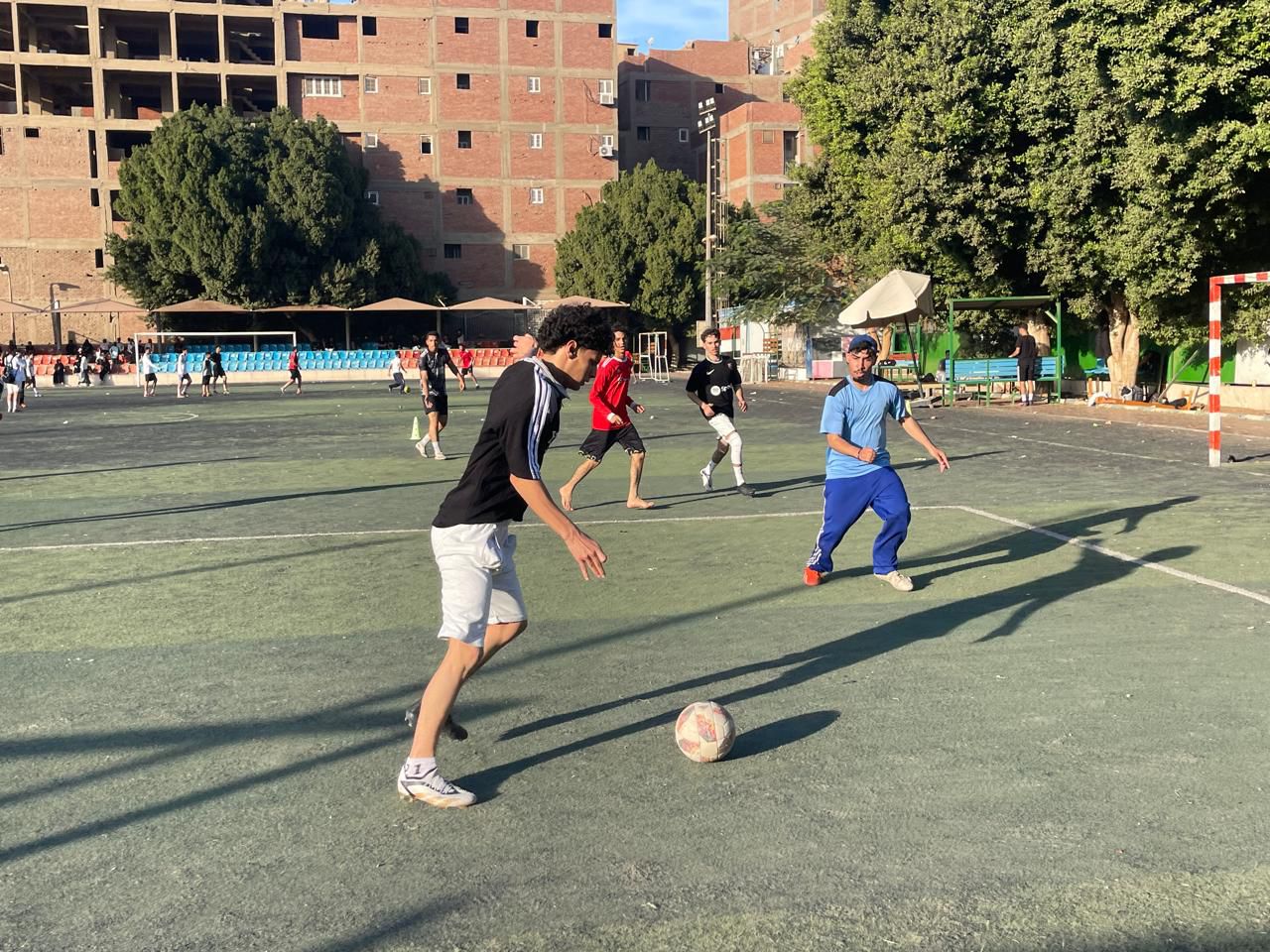 جامعة سوهاج الأهلية تتوج كلية الإعلام بطلًا لخماسيات كرة القدم