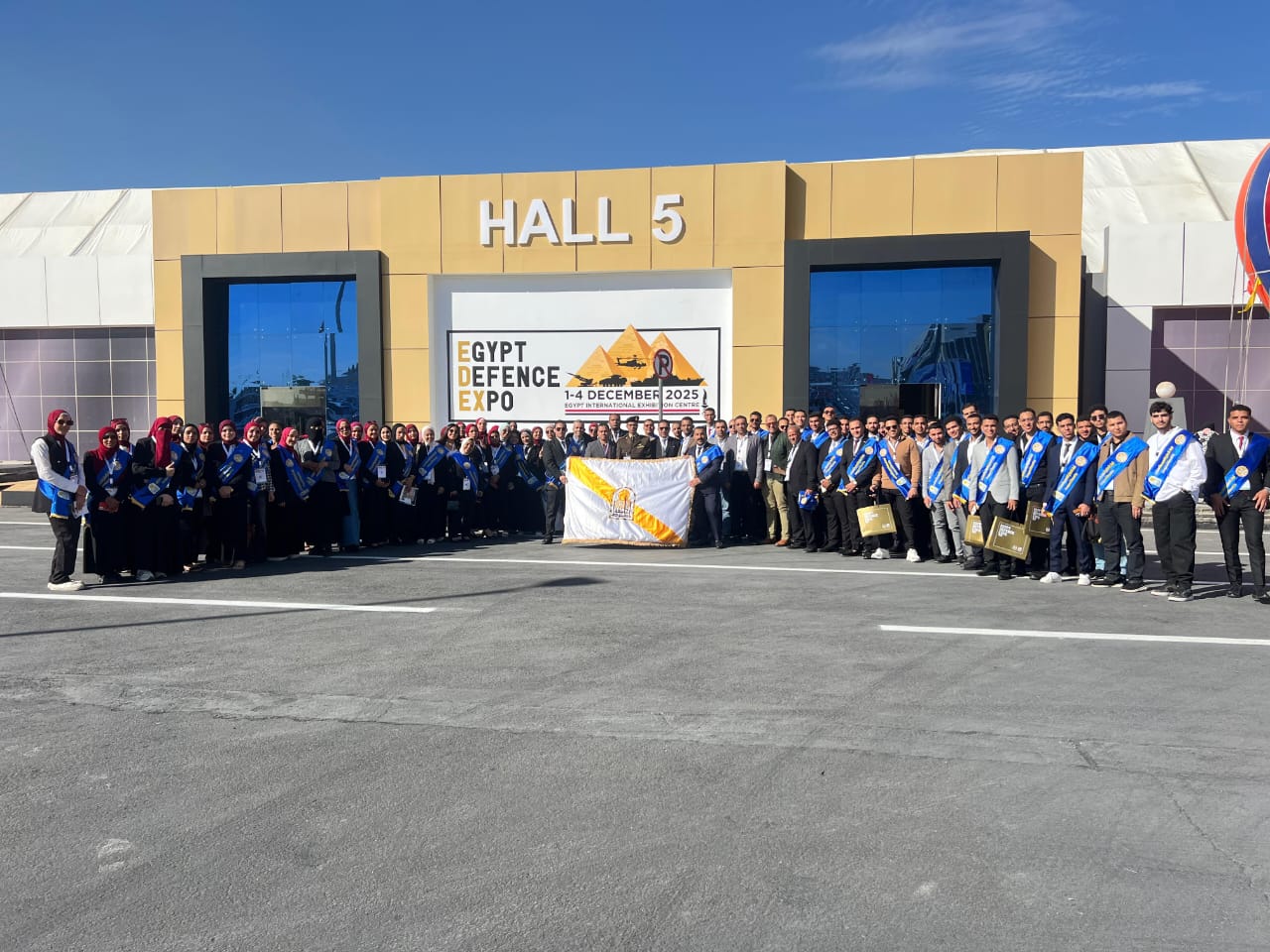 طلاب جامعة أسيوط يطلعون على أحدث التقنيات في معرض EDEX 2025