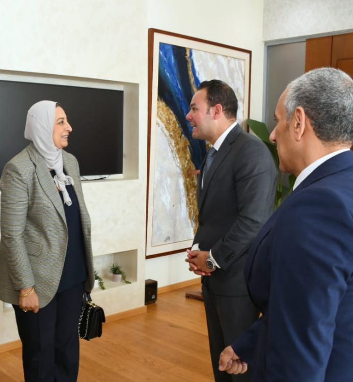 جامعة عين شمس تقود شراكة استراتيجية مع مركز المعلومات ودعم اتخاذ القرار