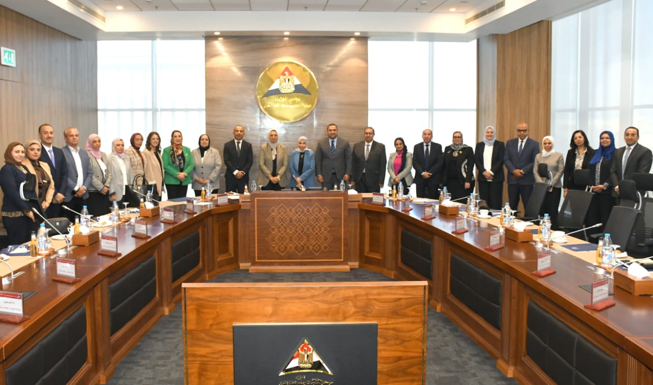 جامعة عين شمس تقود شراكة استراتيجية مع مركز المعلومات ودعم اتخاذ القرار