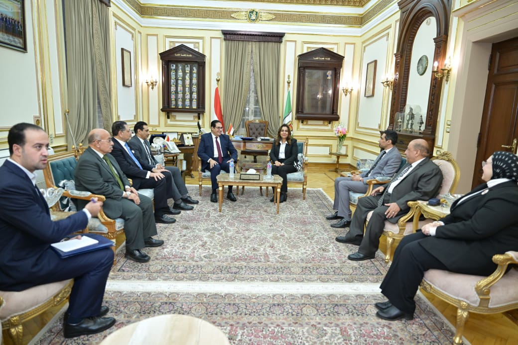 جامعة القاهرة تطلق شراكة استراتيجية لتطوير برامج تدريب الإدارة المحلية