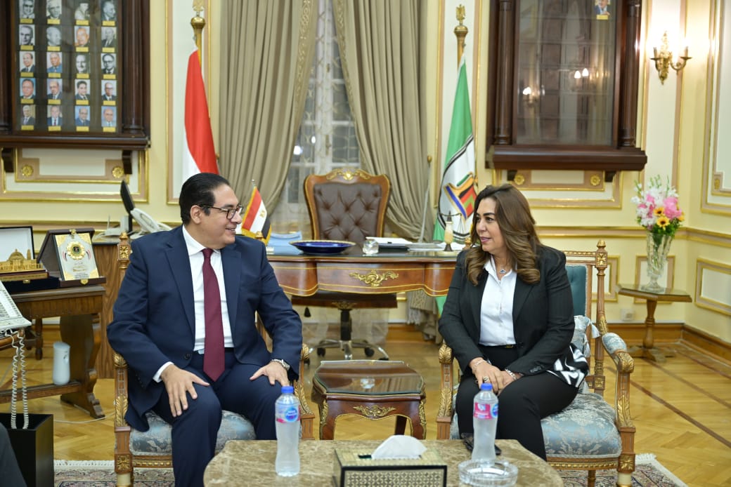 جامعة القاهرة تطلق شراكة استراتيجية لتطوير برامج تدريب الإدارة المحلية