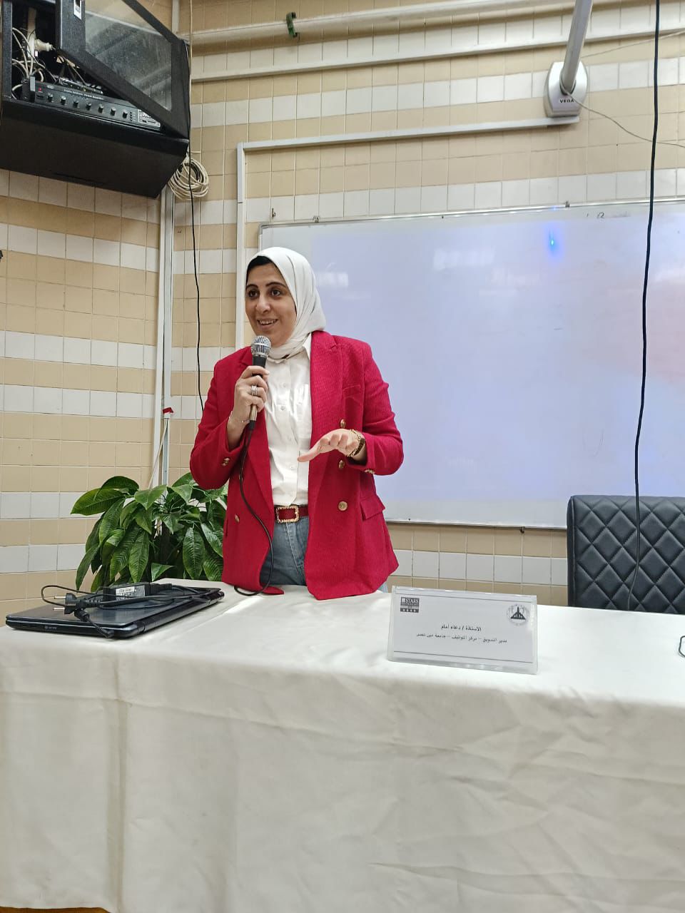 جامعة عين شمس تطلق ورشة جاهزية لسوق العمل لطلاب طب الأسنان