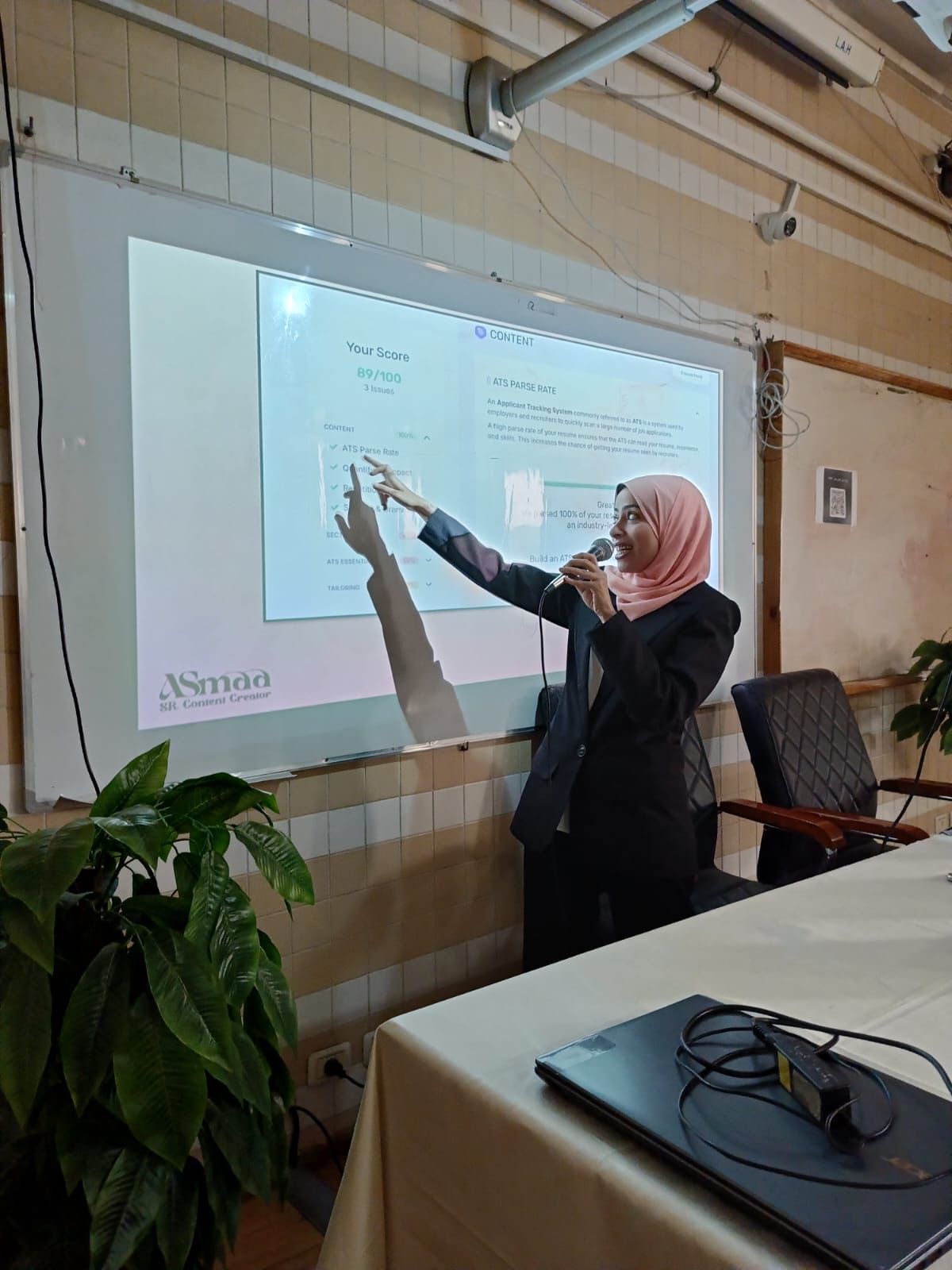 جامعة عين شمس تطلق ورشة جاهزية لسوق العمل لطلاب طب الأسنان