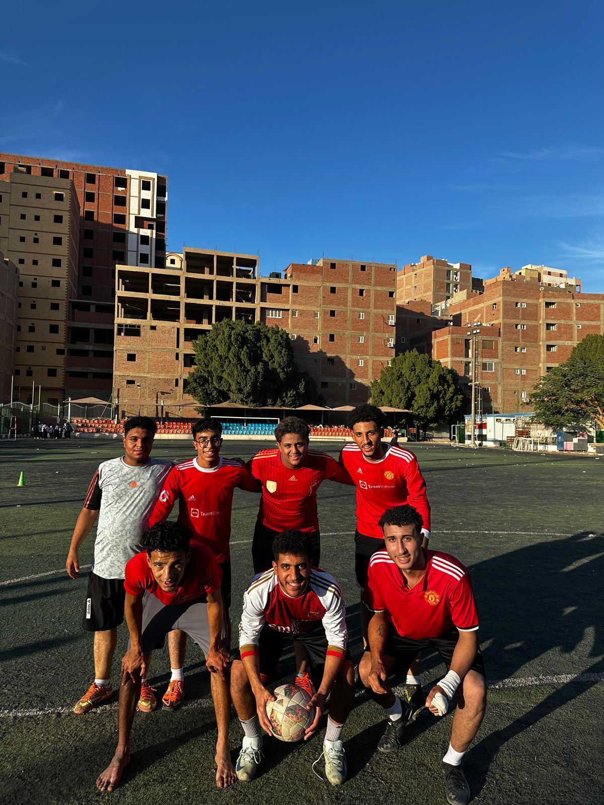 جامعة سوهاج الأهلية تتوج كلية الإعلام بطلًا لخماسيات كرة القدم