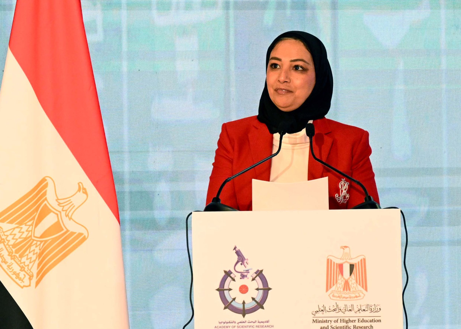 الدكتورة جينا الفقي