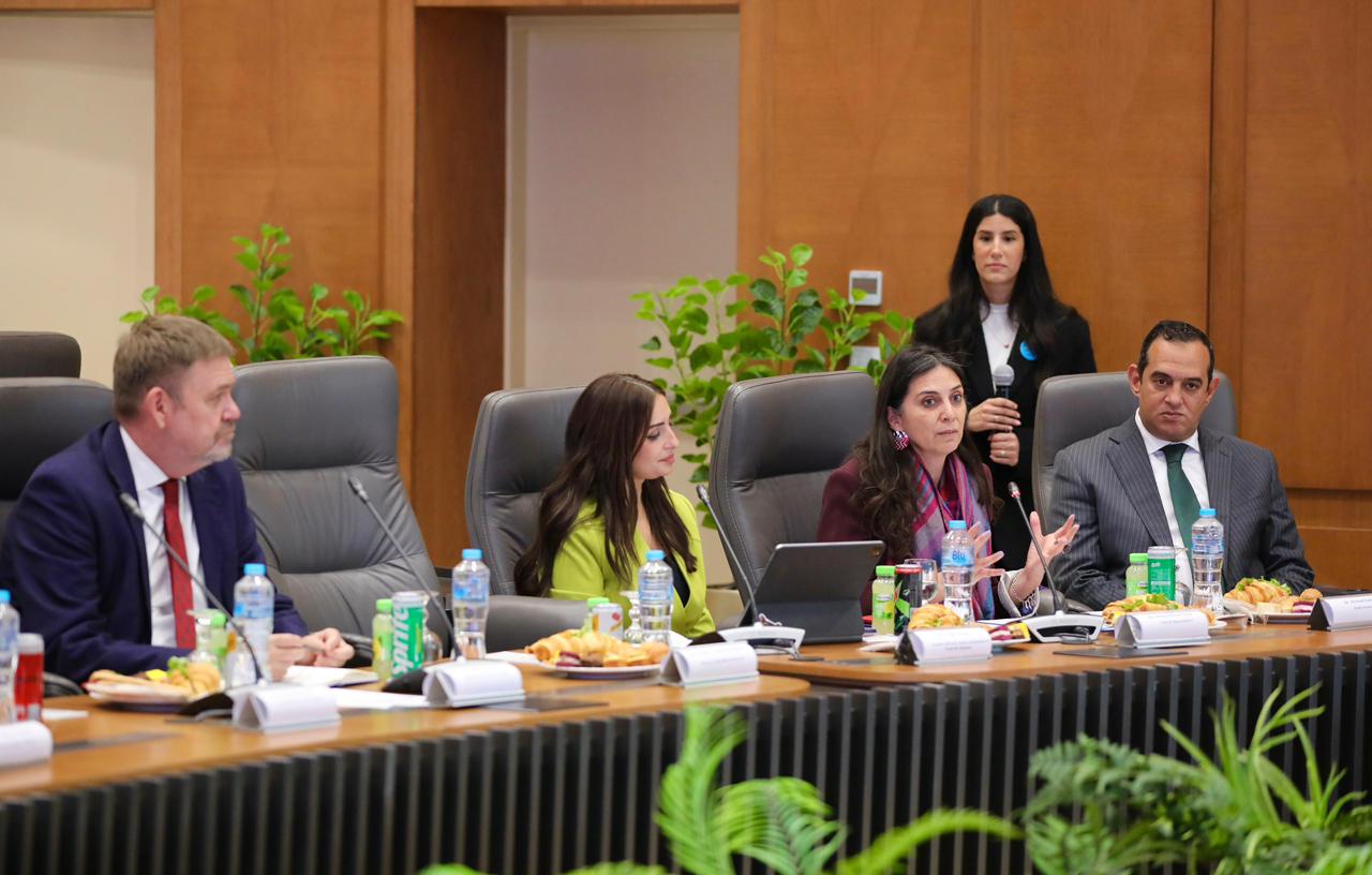 وزير التربية والتعليم يرسم ملامح منظومة التعليم مع شركاء التنمية 