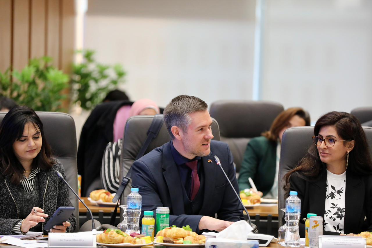 وزير التربية والتعليم يرسم ملامح منظومة التعليم مع شركاء التنمية 