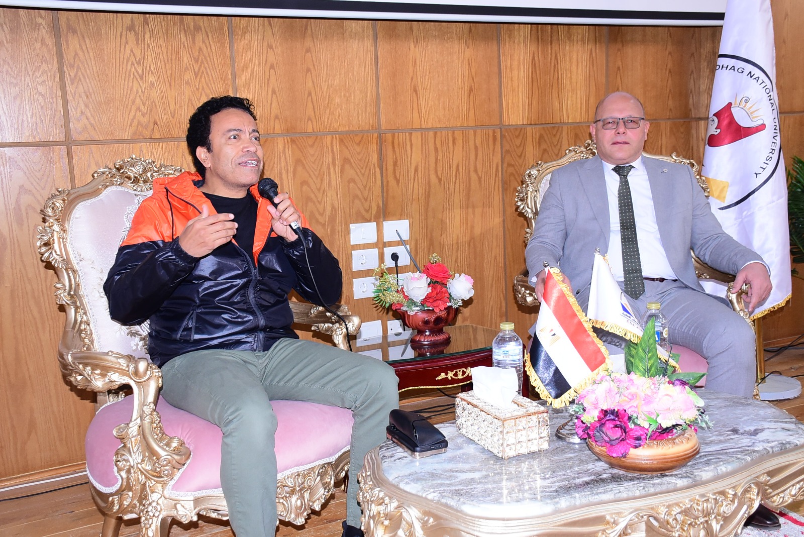 جامعة سوهاج الأهلية تناقش دور الفن في بناء وعي الجمهورية الجديدة