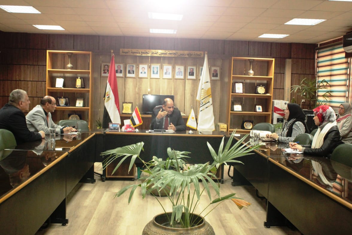 جامعة أسيوط تطلق دورات اللغة العربية للطلاب الهنود