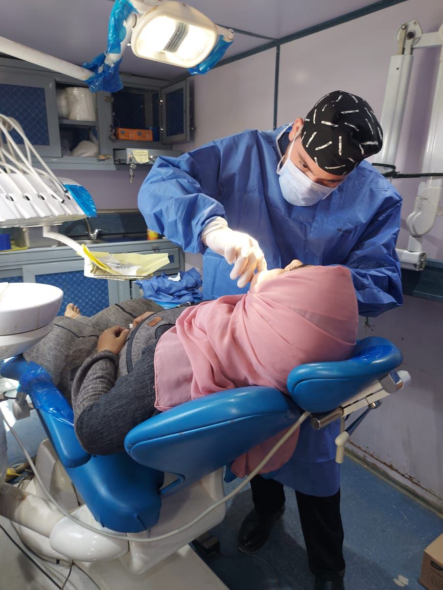 جامعة القاهرة تقود قافلة تنموية شاملة تغيّر حياة أهالي المنوات