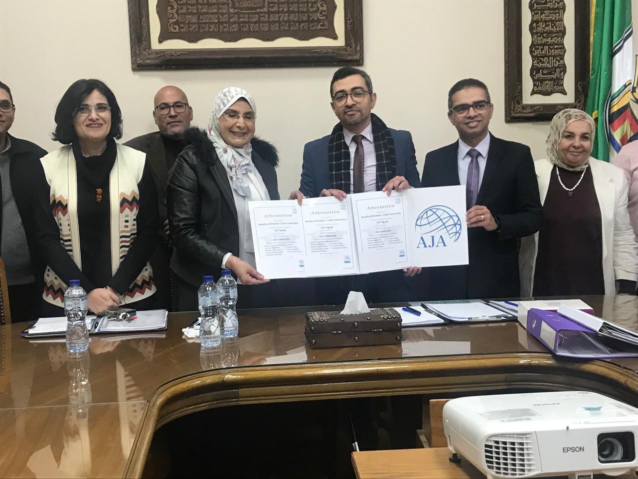 جامعة القاهرة تحقق تميّزًا عالميًا بتجديد شهادات الأيزو الدولية لكلية العلوم