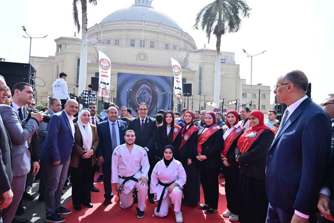 جامعة القاهرة تحتفل باستقبال طلابها مع بدء الفصل الدراسي الثاني