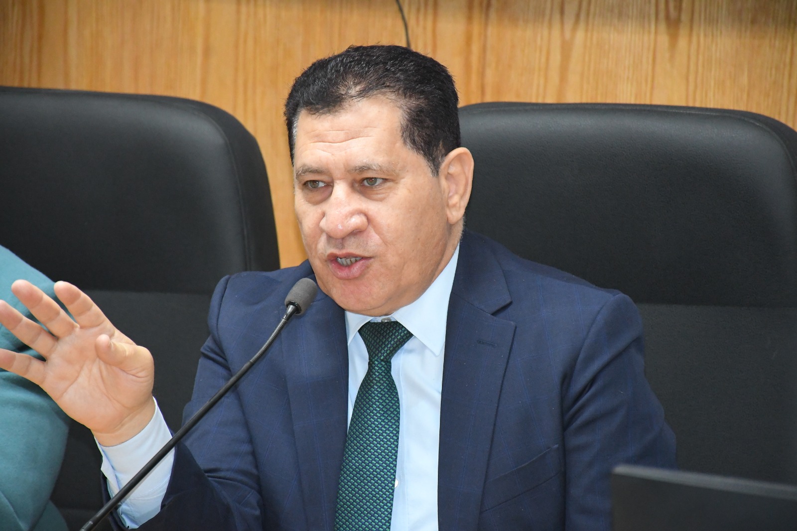 جامعة العاصمة تطلق المرحلة الأولى من المقابلات الشخصية لاختيار سفراء الوافدين 