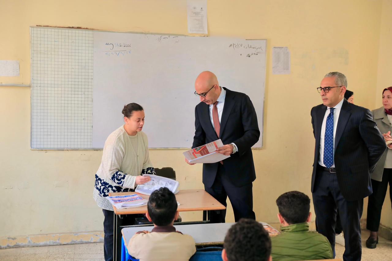وزير التربية والتعليم يتفقد مدارس تحيا مصر بالأسمرات