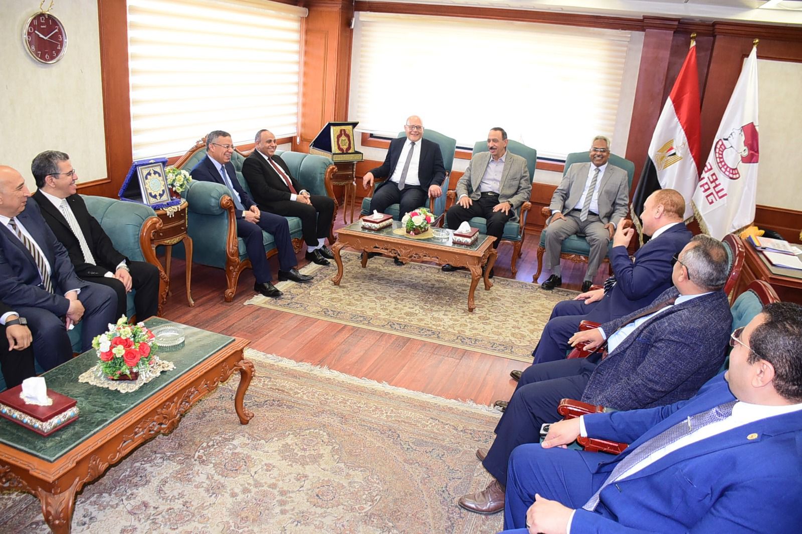 جامعة سوهاج تتعاون مع المحافظة لدعم خطط التنمية المستقبلية