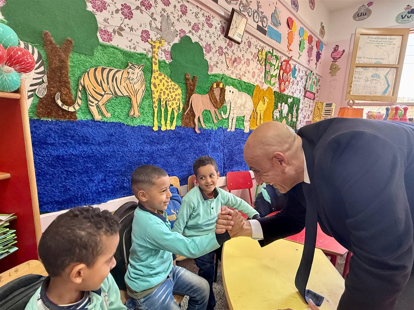 وزير التربية والتعليم يتابع العملية التعليمية في مدارس إدارة قوص التعليمية بقنا