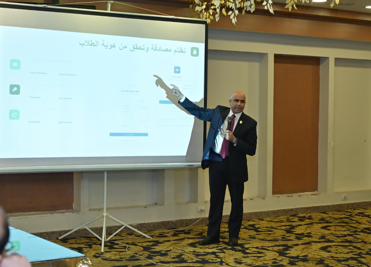 مجلس جامعة القاهرة يستعرض الإنجازات الدولية والتوسع الإقليمي ويقر حزمة قرارات داعمة للتحول الرقمي والرعاية الطبية