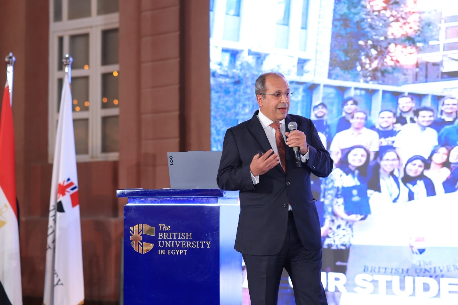 الجامعة البريطانية في مصر تعلن إنشاء كلية السياحة وإدارة الفنادق بالشراكة مع جامعة كارديف