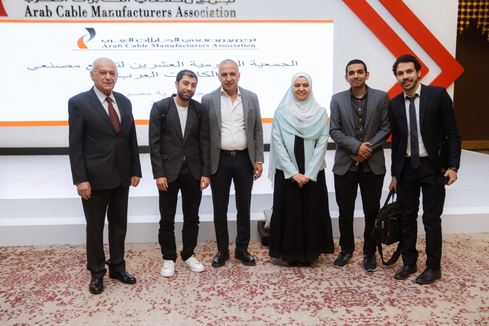 جامعة عين شمس تحقق إنجازًا دوليًا وتحصد فضية مسابقة اتحاد مصنعي الكابلات العرب
