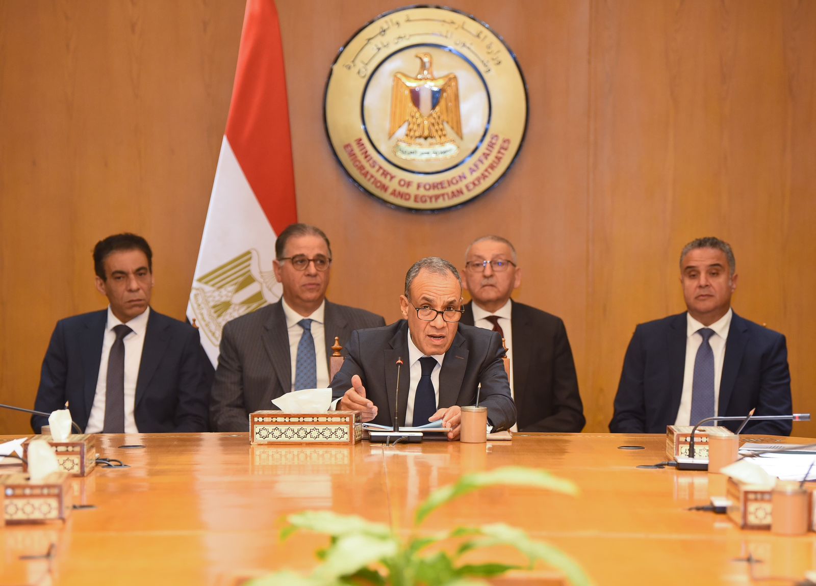 وزارة الخارجية تستضيف اجتماعًا تنسيقيًا بمشاركة وزير التربية والتعليم لمتابعة قضايا المصريين بالخارج