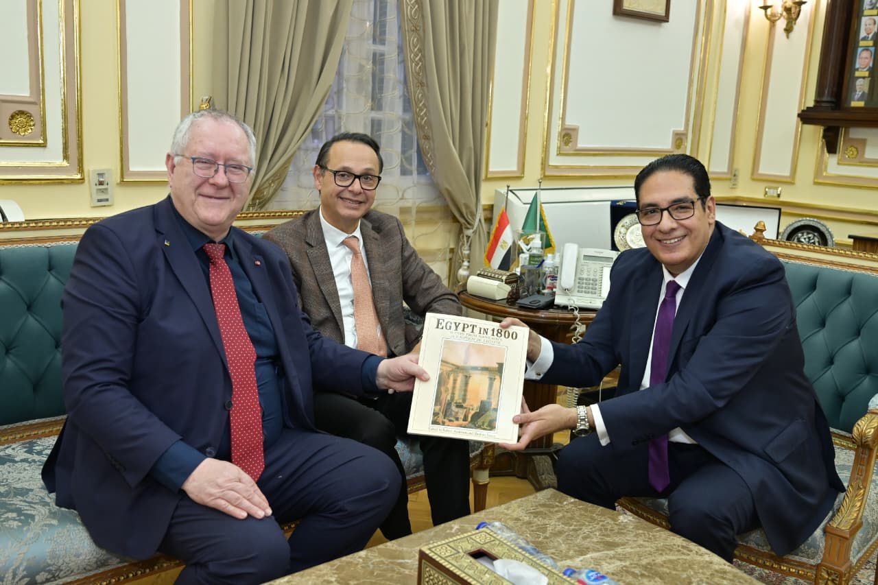 جامعة القاهرة تتعاون مع جامعة بون الألمانية لتبادل الخبرات العلمية