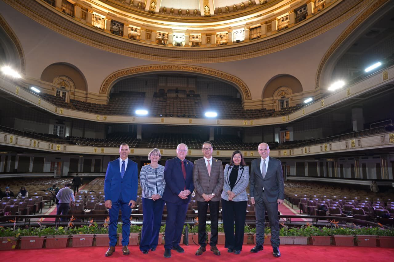 جامعة القاهرة تتعاون مع جامعة بون الألمانية لتبادل الخبرات العلمية