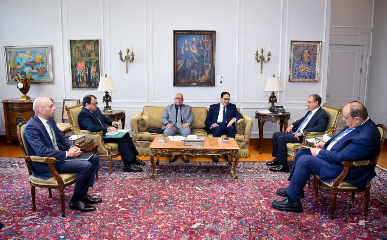 وزير الخارجية يبحث مع جامعة القاهرة تعزيز التعاون الأكاديمي واستعدادات يوم أفريقيا