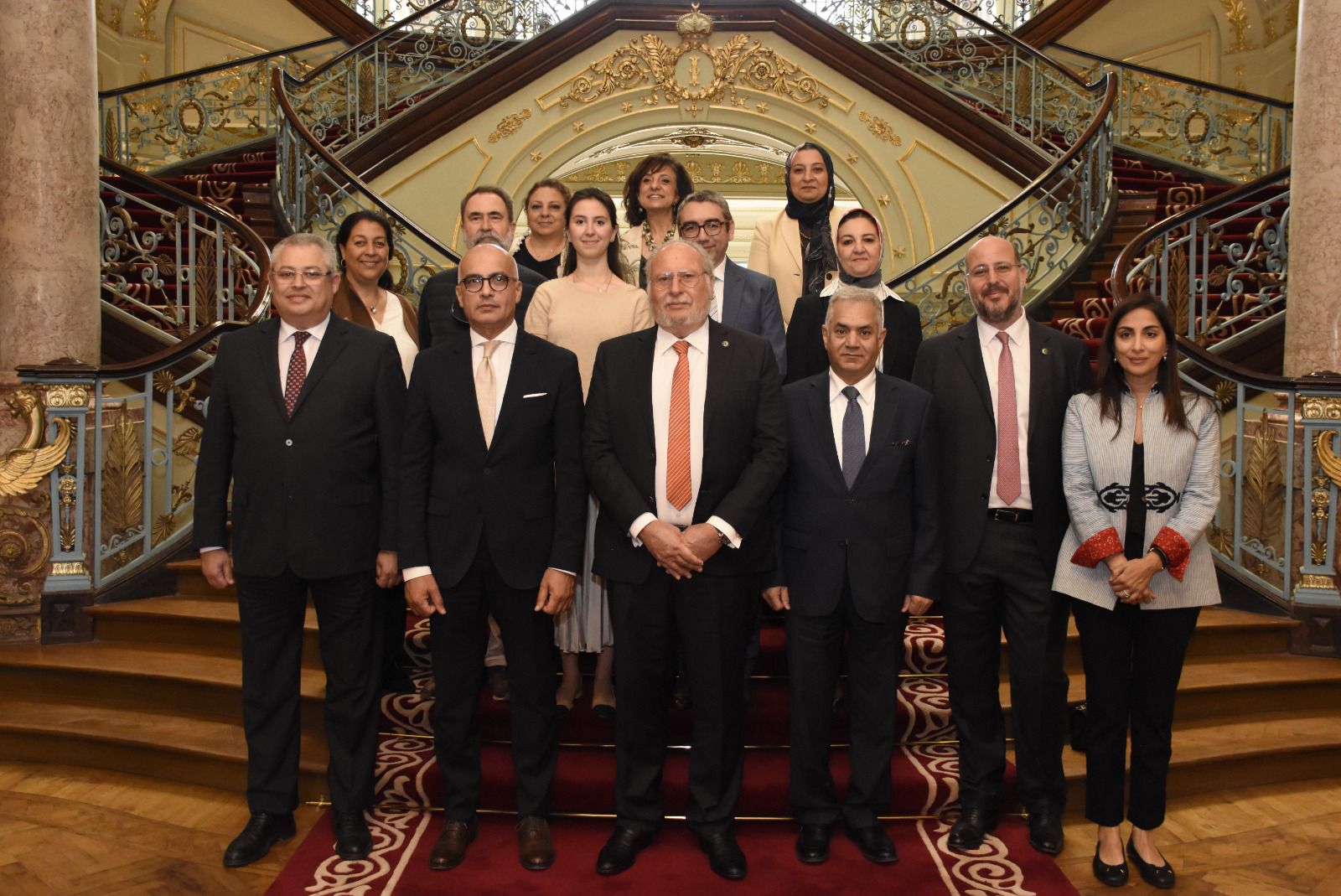 جامعة عين شمس تستقبل الملك أحمد فؤاد الثاني في قصر الزعفران التاريخي