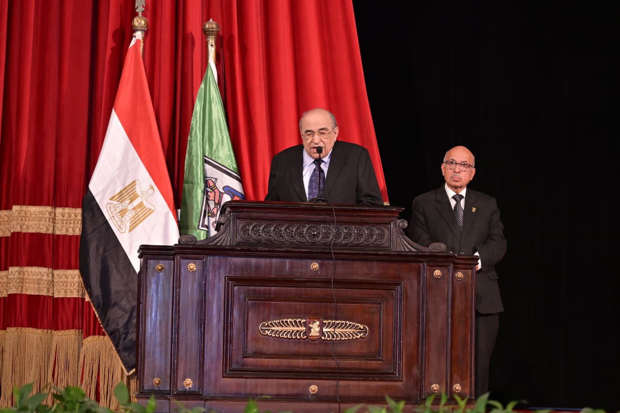 جامعة القاهرة تُحيي ذكرى الدكتور مفيد شهاب في حفل تأبين رسمي