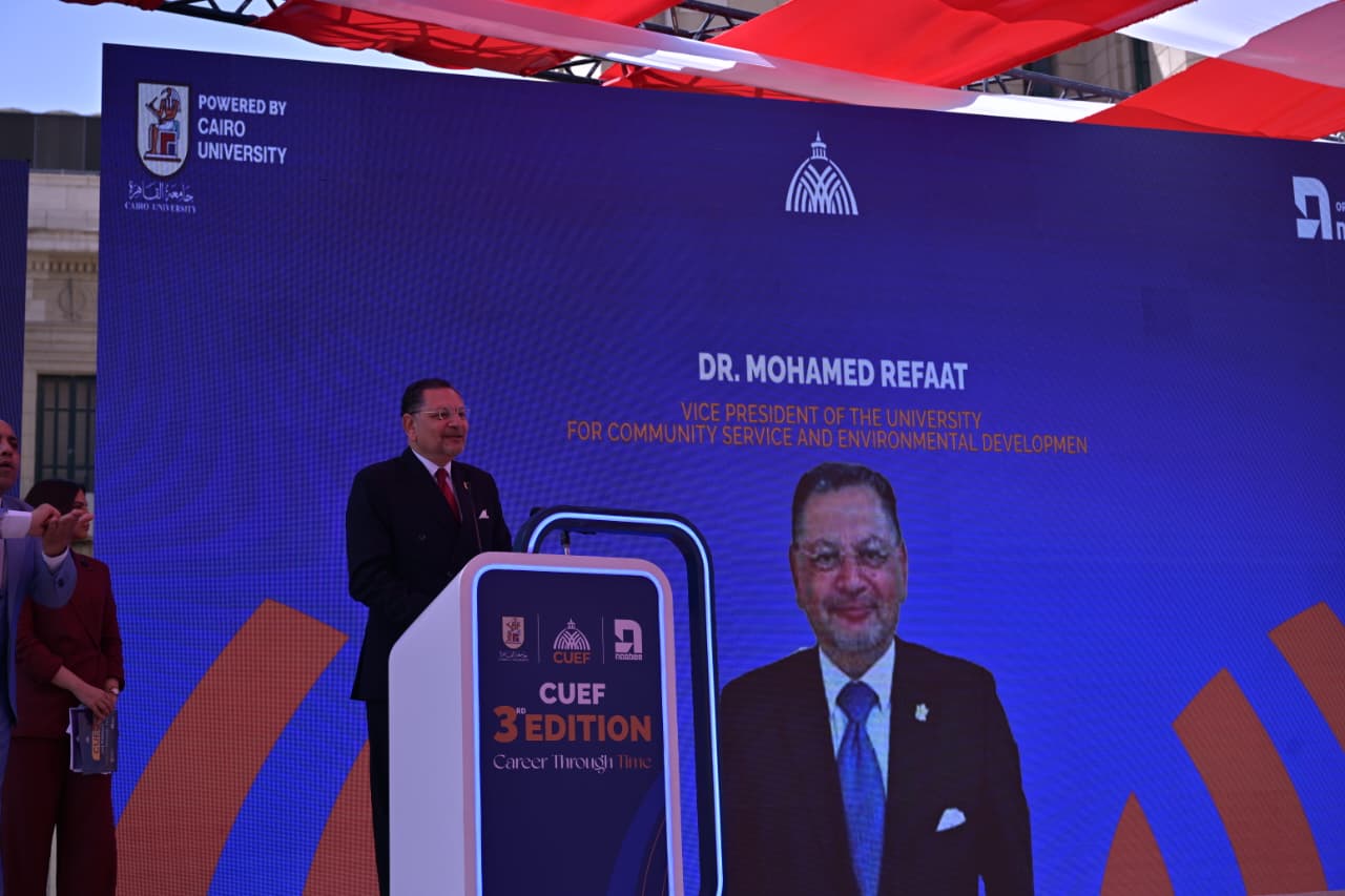 الدكتور محمد رفعت نائب رئيس جامعة القاهرة