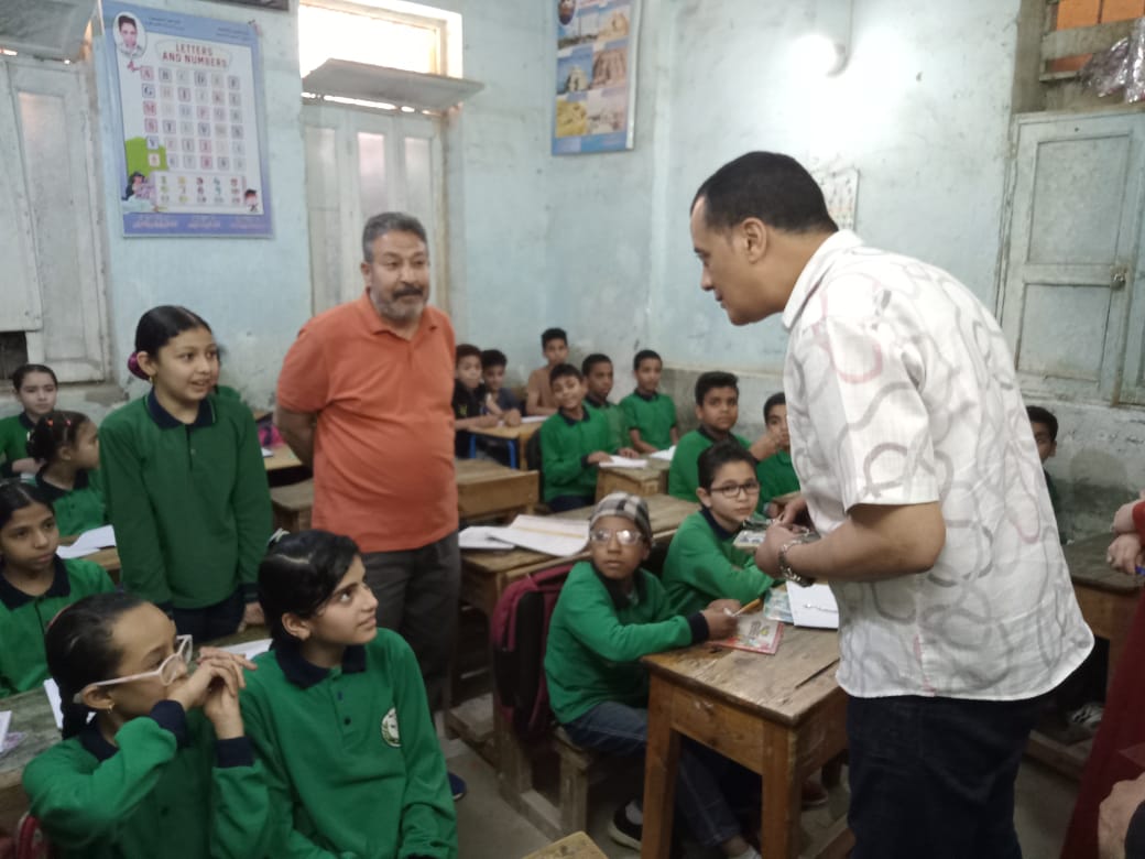 جولة مكوكية لوكيل تعليم سوهاج في طهطا وطما