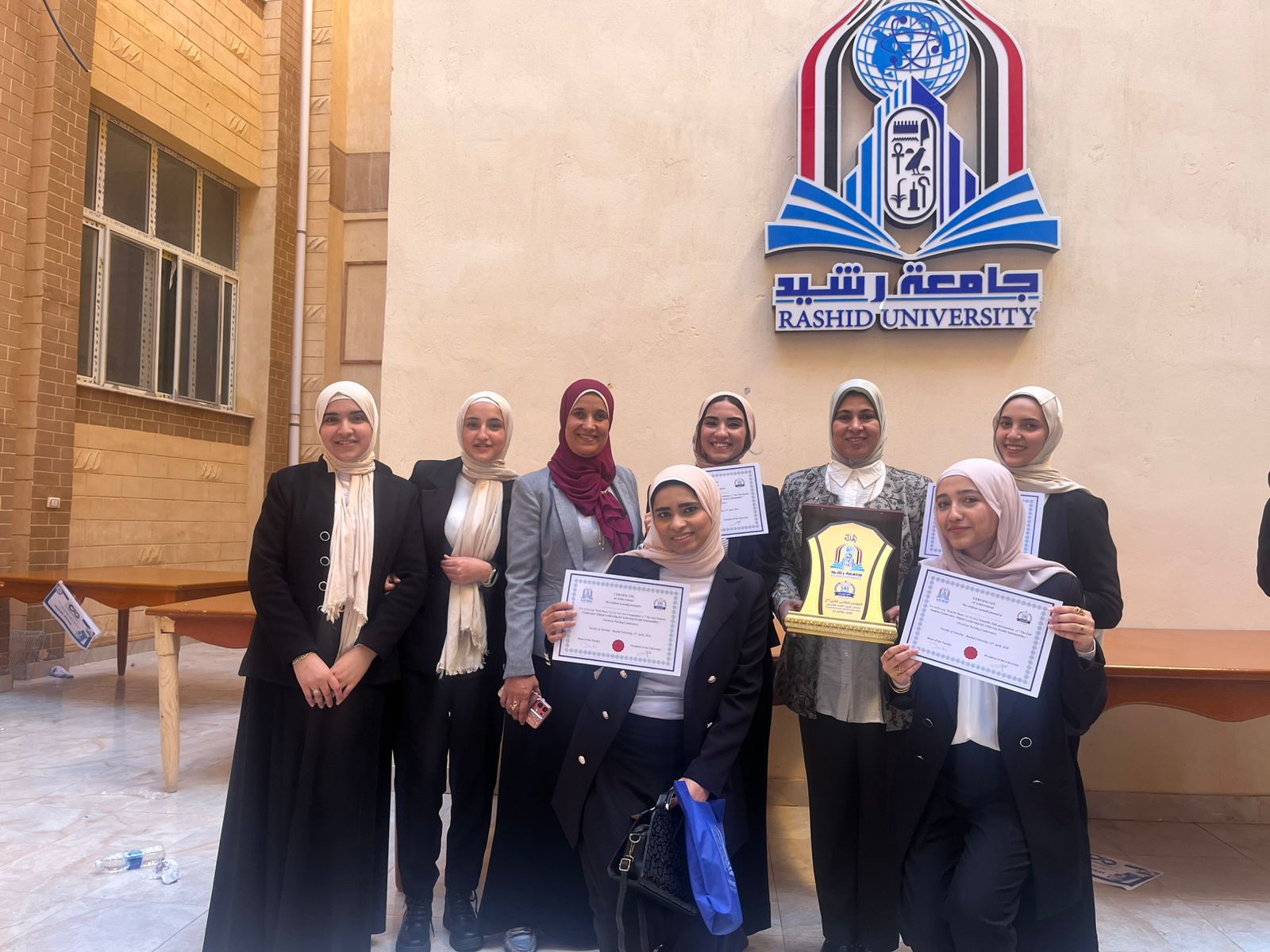 جامعة دمنهور الأهلية تحقق إنجازًا طلابيًا جديدًا لبرنامج التمريض في منتدى الجيل القادم