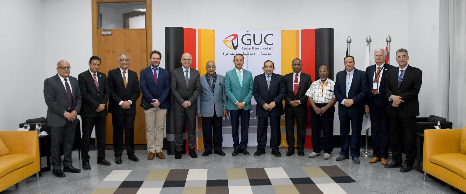 الجامعة الألمانية بالقاهرة تقود ثورة الذكاء الاصطناعي بالكيمياء