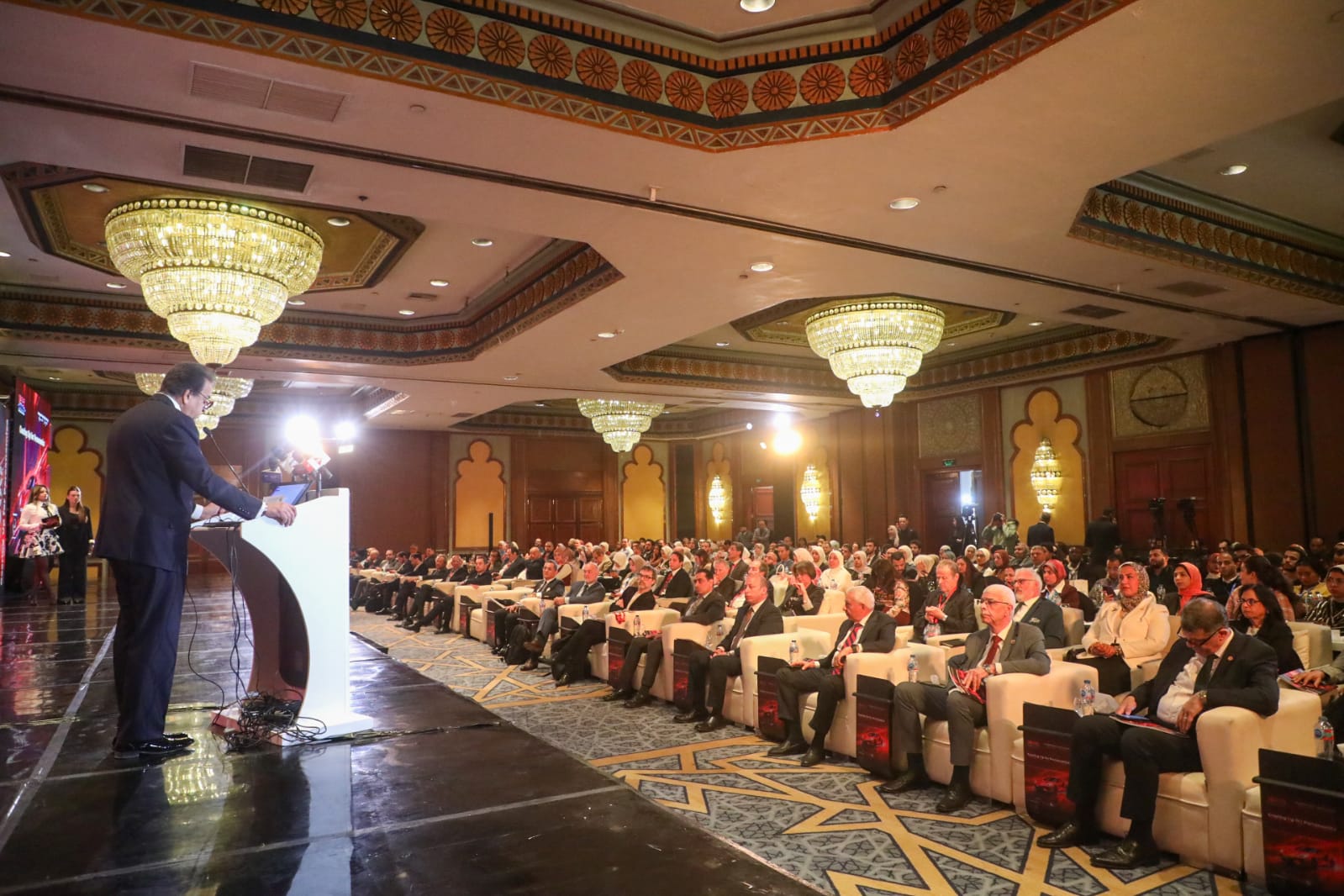 رئيس جامعة المنوفية يشهد افتتاح ISCO 2026 بالقاهرة