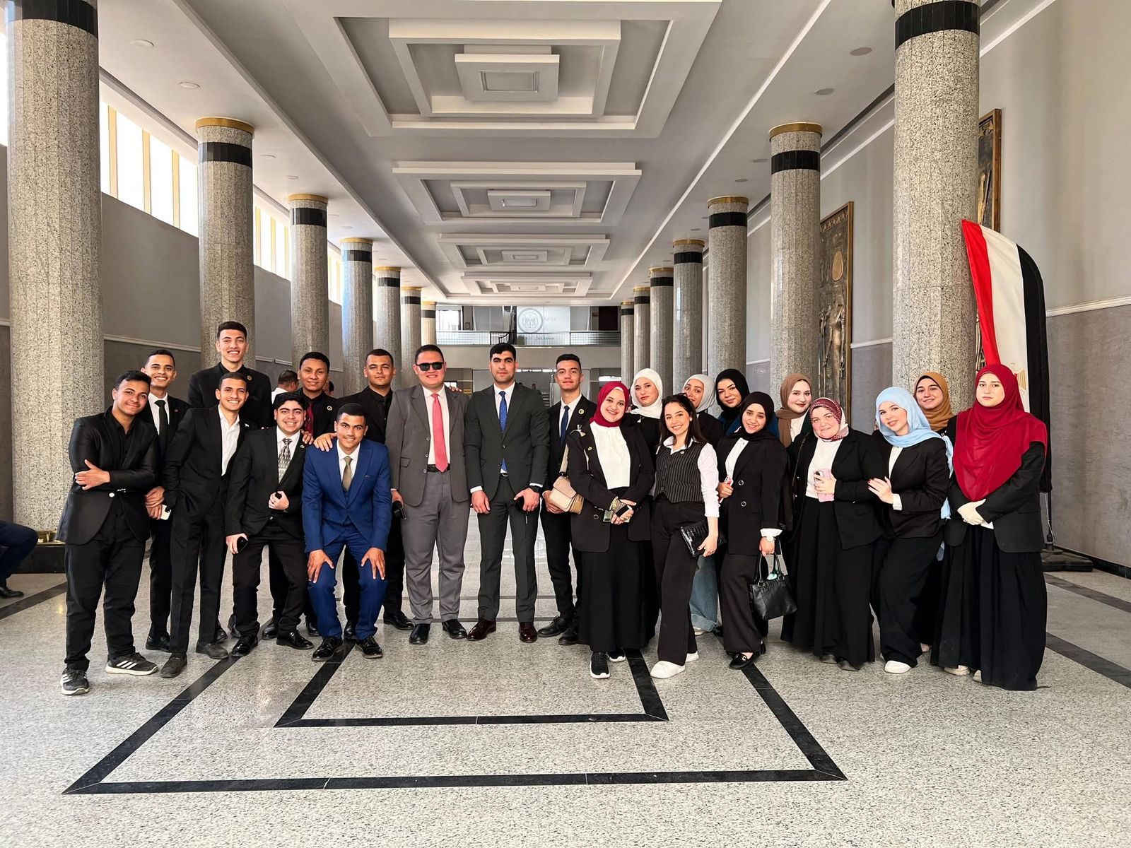 طلاب جامعة عين شمس داخل المحاكم في تجربة قضائية ميدانية