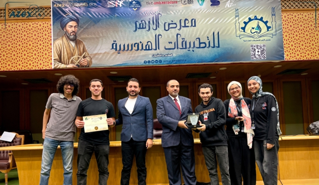إنجاز طلابي متميز في AZEX’26 داخل جامعة عين شمس