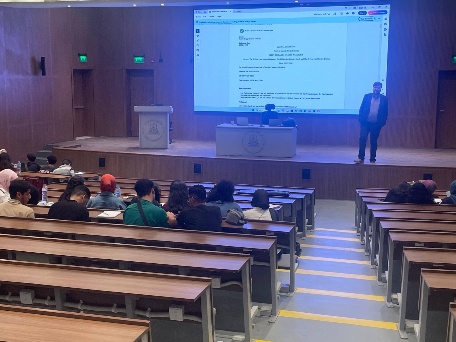 تجربة تدريس دولية ترفع جودة التعليم القانوني في جامعة عين شمس