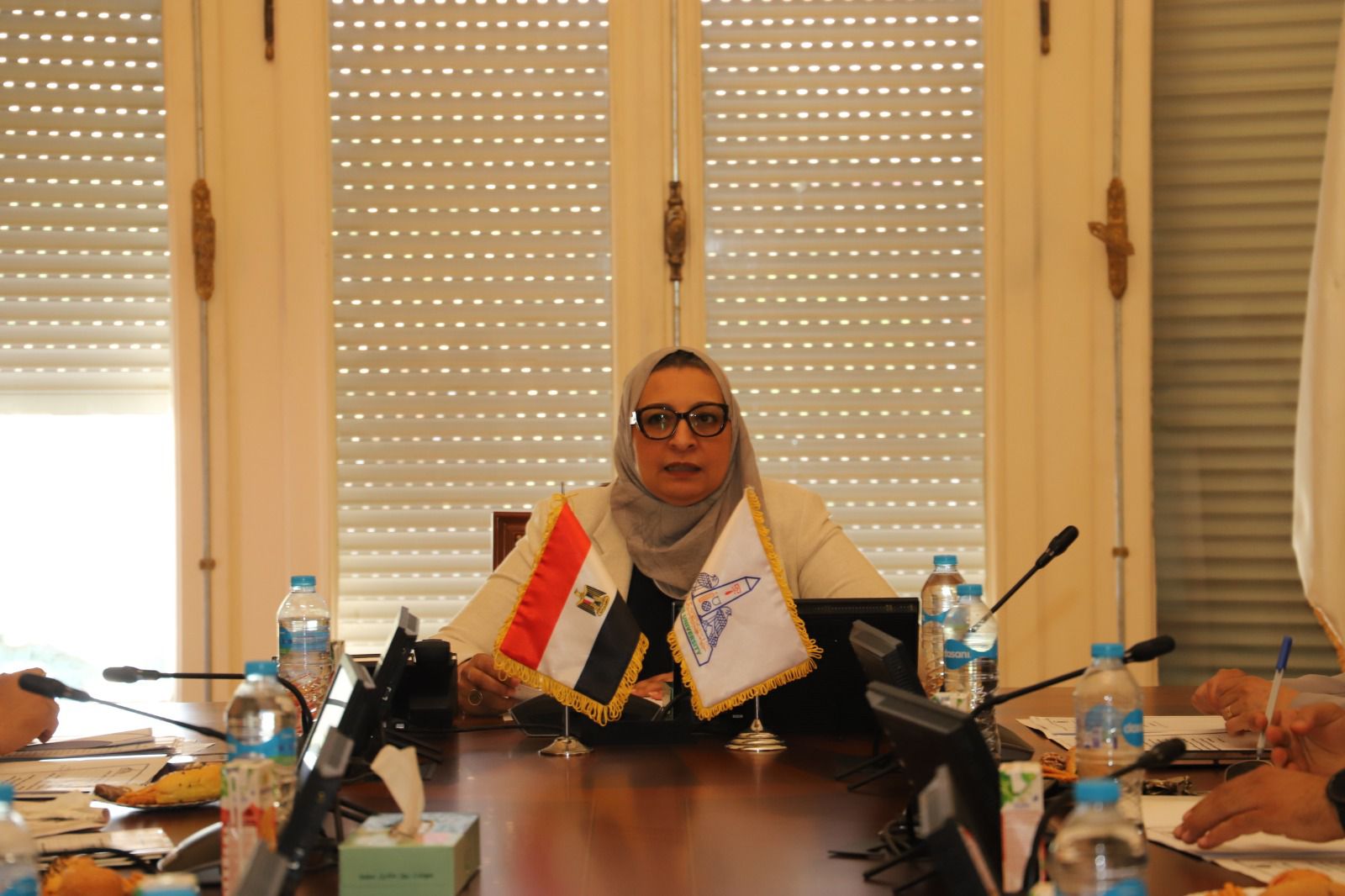 جامعة عين شمس تدعم محو الأمية بخطط تطوير جديدة عبر مركز تعليم الكبار