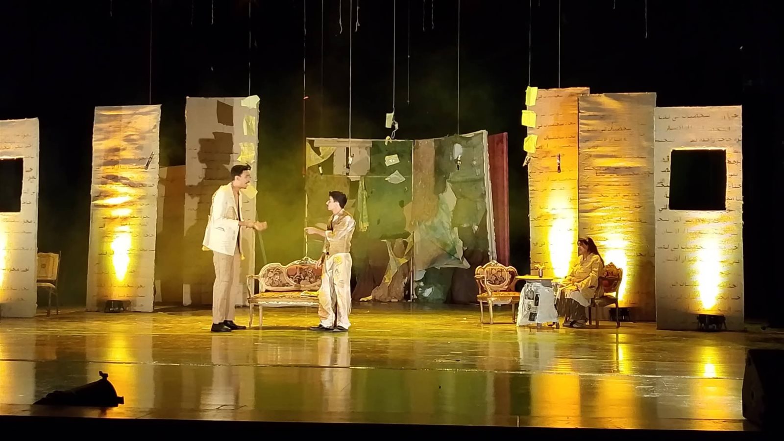 في رواية أحدهم - 45.. عرض مسرحي مميز في جامعة العاصمة
