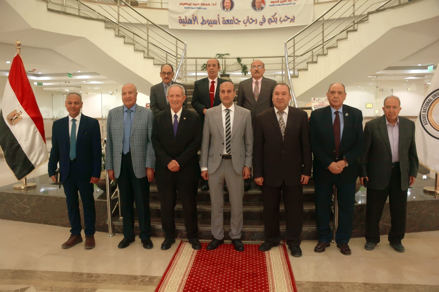 جامعة أسيوط الأهلية ترسم ملامح المستقبل وتناقش خطط التوسع والتطوير 