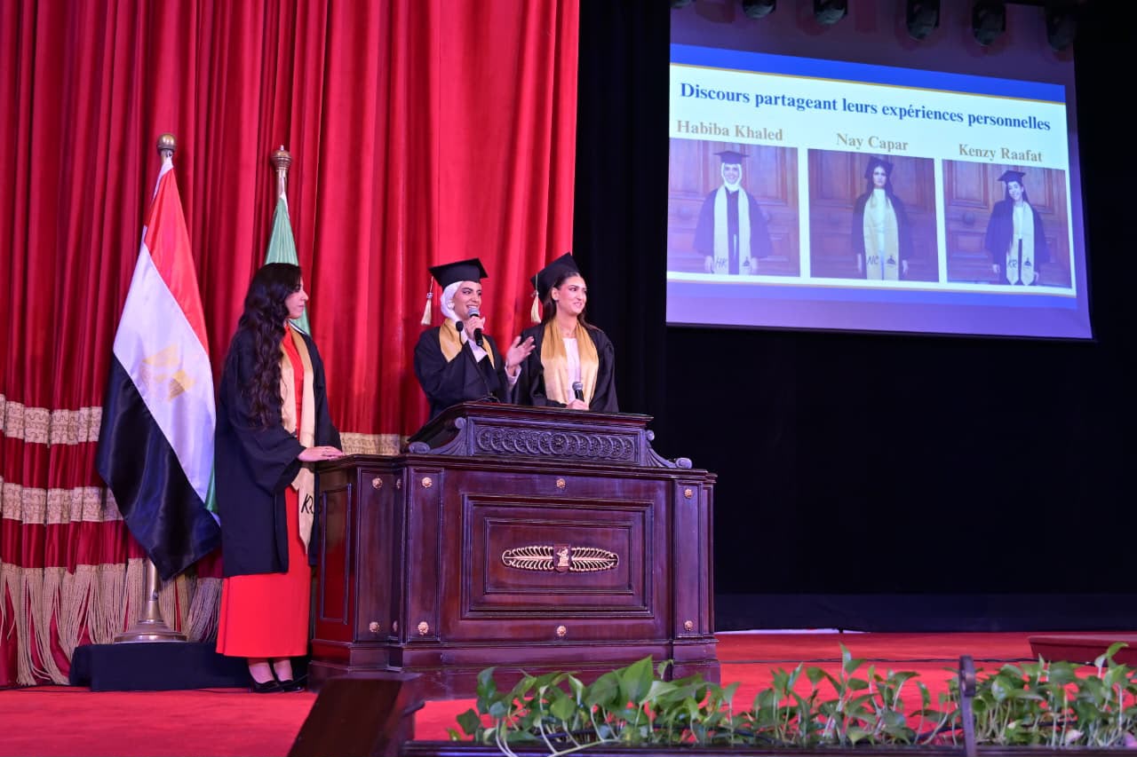 جامعة القاهرة توثق تخريج دفعة جديدة من حقوق السوربون