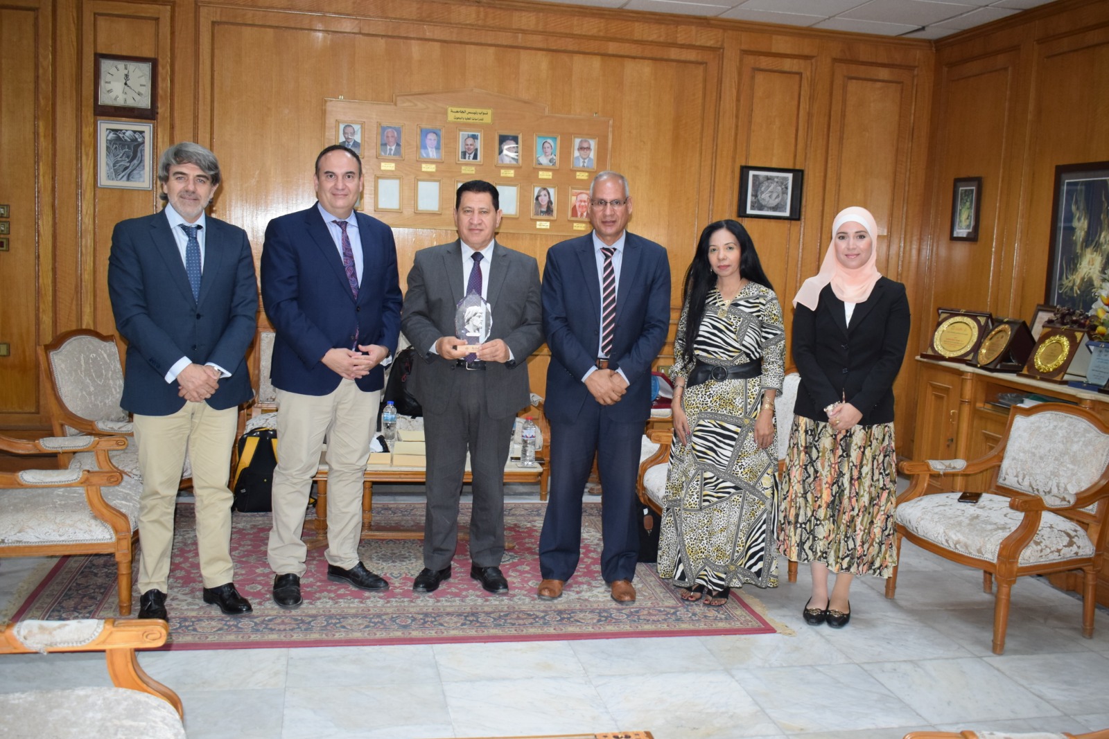 جامعة العاصمة تفتح آفاق التعاون مع جامعة قرطبة الإسبانية 